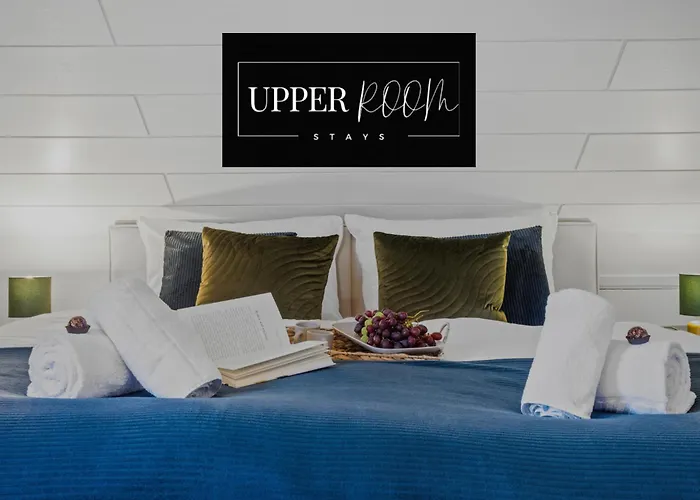 Upper Room: Apartment Mit Exklusiver Ausstattung-Ausblick Auf Weinberge&Mandelbluetenpfad